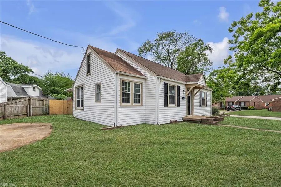 1201 Sunset Drive, Norfolk, VA 23503 - #3