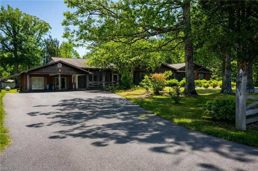 9147 Farys Mill Road, Gloucester, VA 23061 - #2