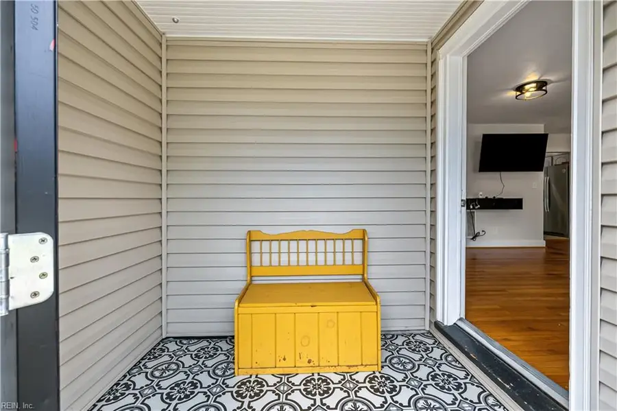 519 Thole Street, Norfolk, VA 23505 - #2