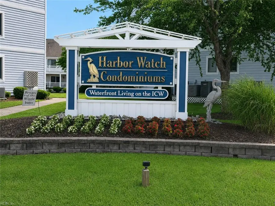 3 Harbor Watch Dr Drive #613, Chesapeake, VA 23320 - #3