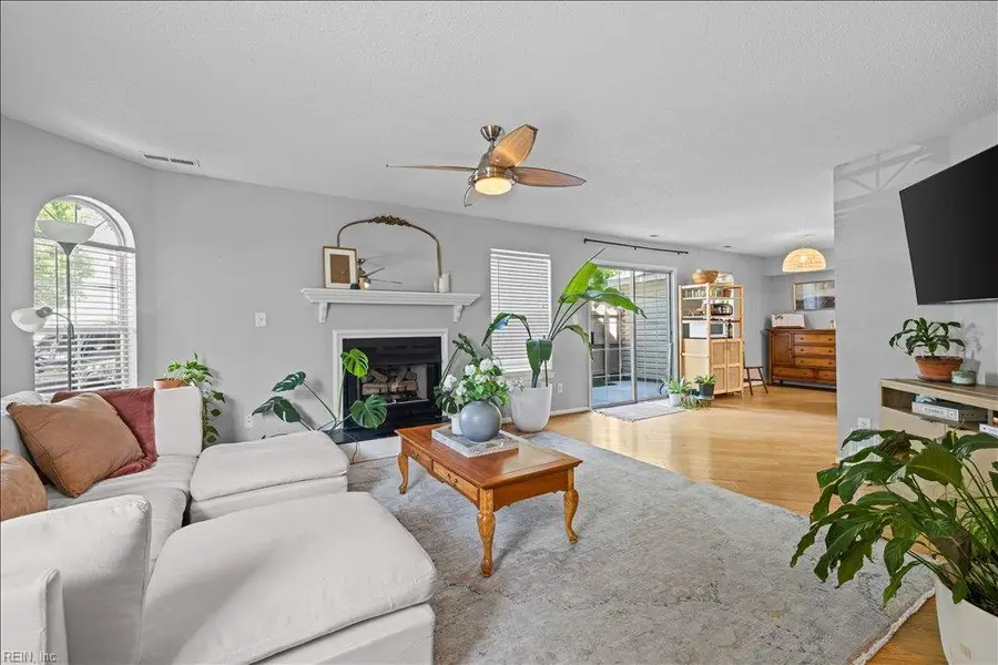 1697 Cottenham Lane, Virginia Beach, VA 23454 - #3