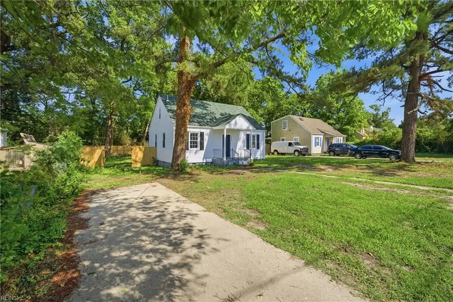 6220 Tidewater Drive, Norfolk, VA 23509 - #2