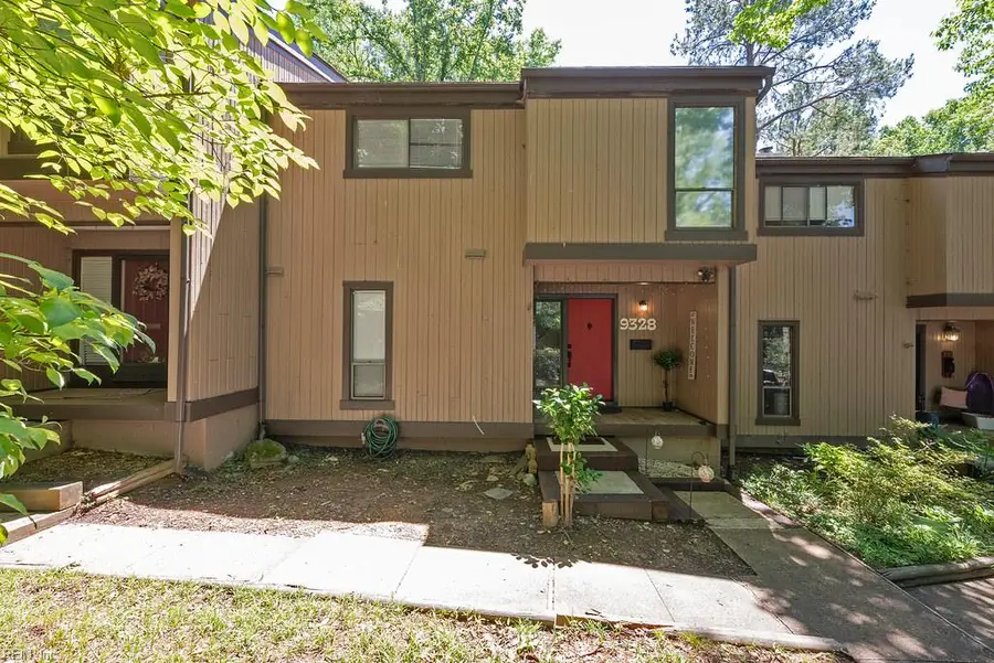 9328 Groundhog Drive, North Chesterfield, VA 23236 - #2