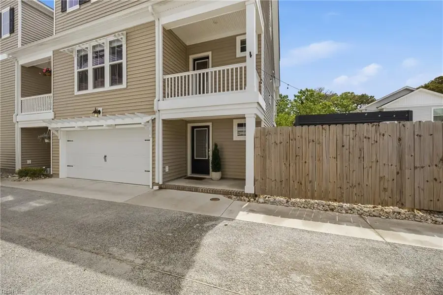 4511 Lee Avenue, Virginia Beach, VA 23455 - #2