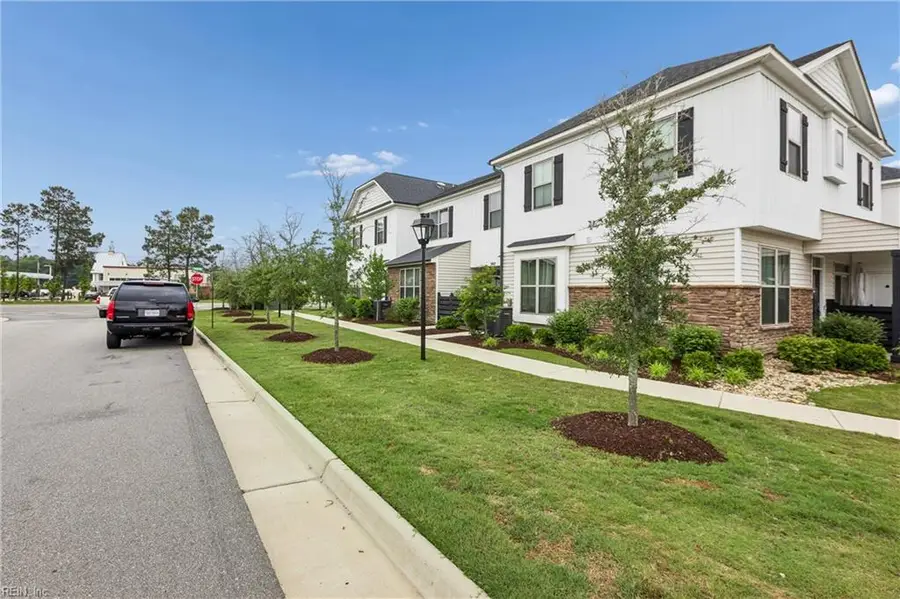 907 Kathy Ann Way W, Carrollton, VA 23314 - #3