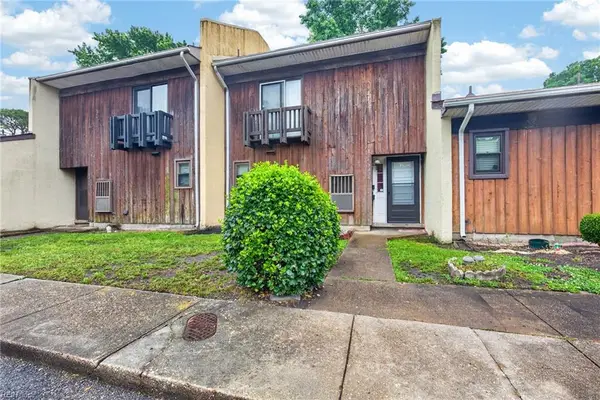 1435 Longdale Drive, Norfolk, VA 23513