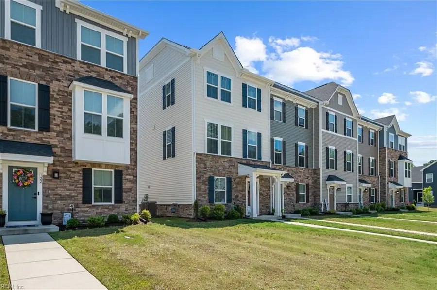 124 Fishermans Way, Poquoson, VA 23662 - #2