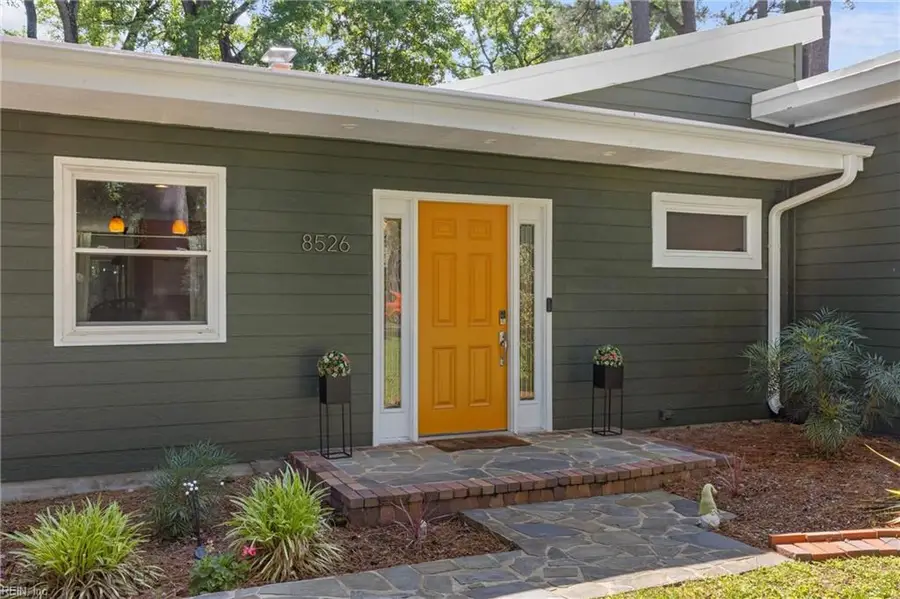8526 Circle Drive, Norfolk, VA 23503 - #2