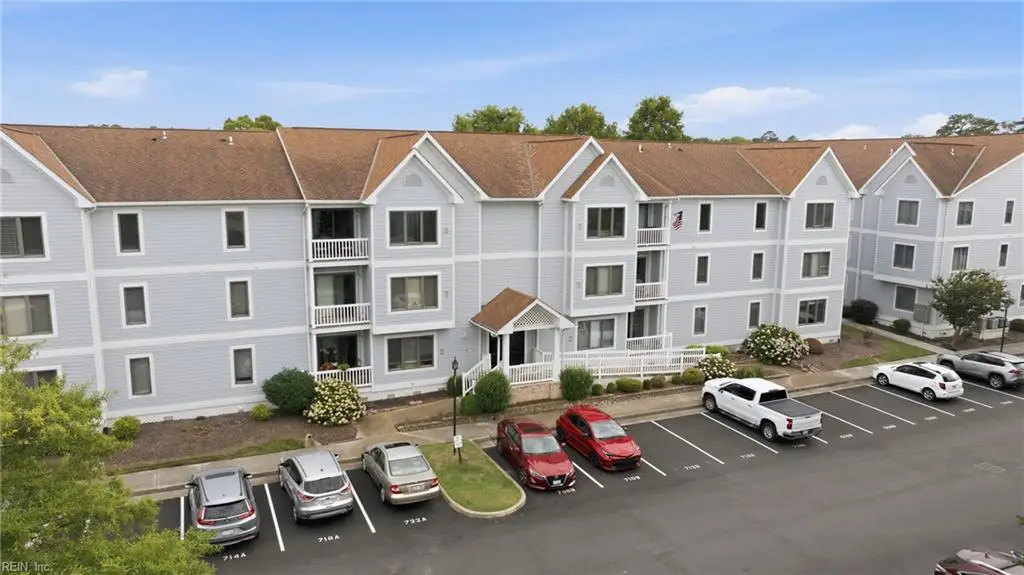 2 Harbor Watch Drive #718, Chesapeake, VA 23320 - #1