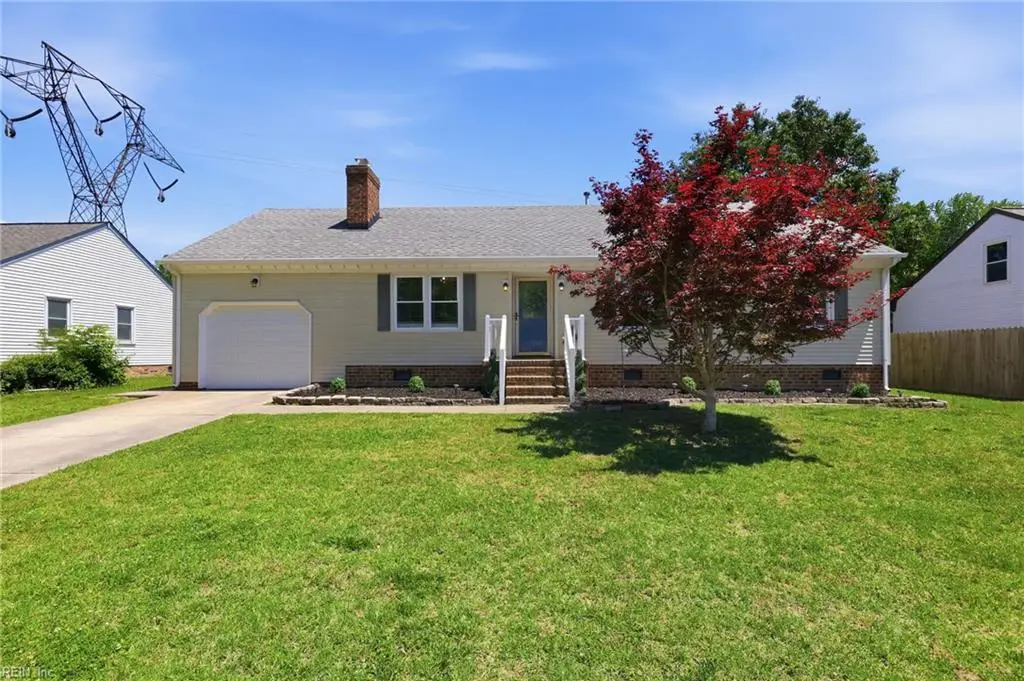 540 Aylesbury Drive, Chesapeake, VA 23322 - #1