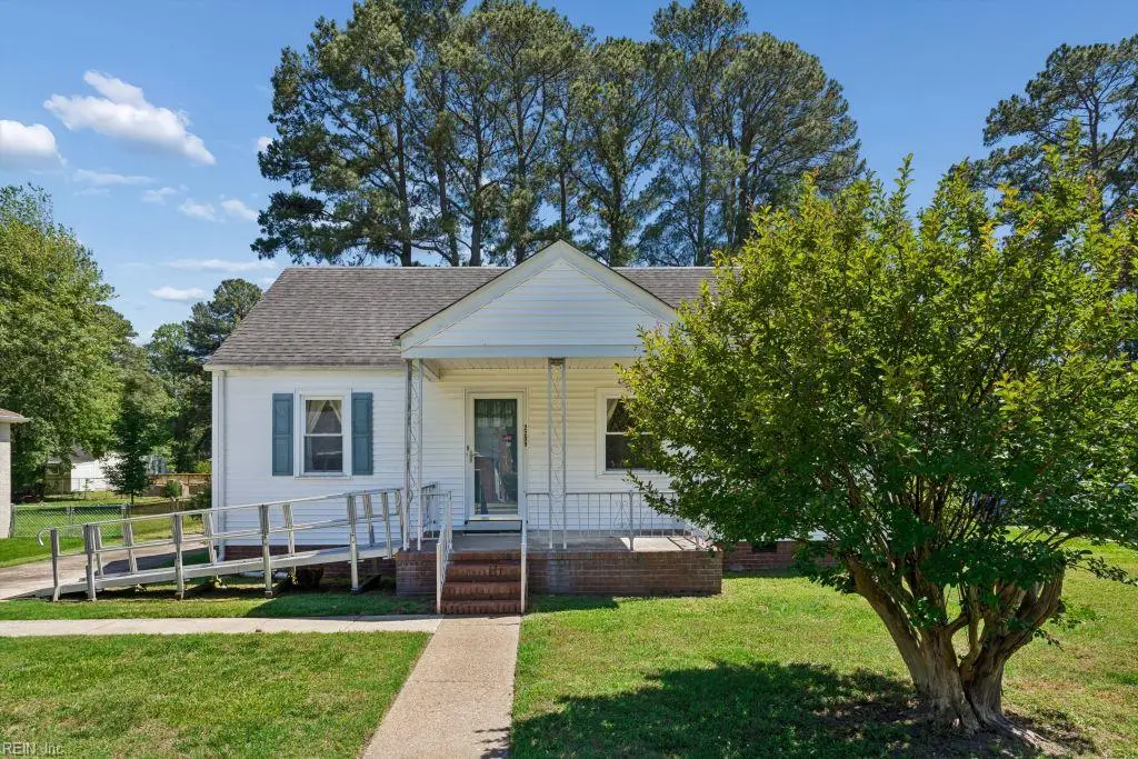 2209 Wintergreen Drive, Chesapeake, VA 23323 - #1