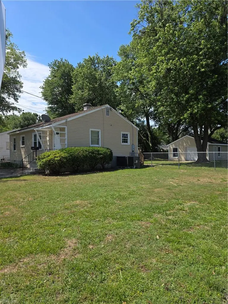 22 Gumwood Drive, Hampton, VA 23666 - #1
