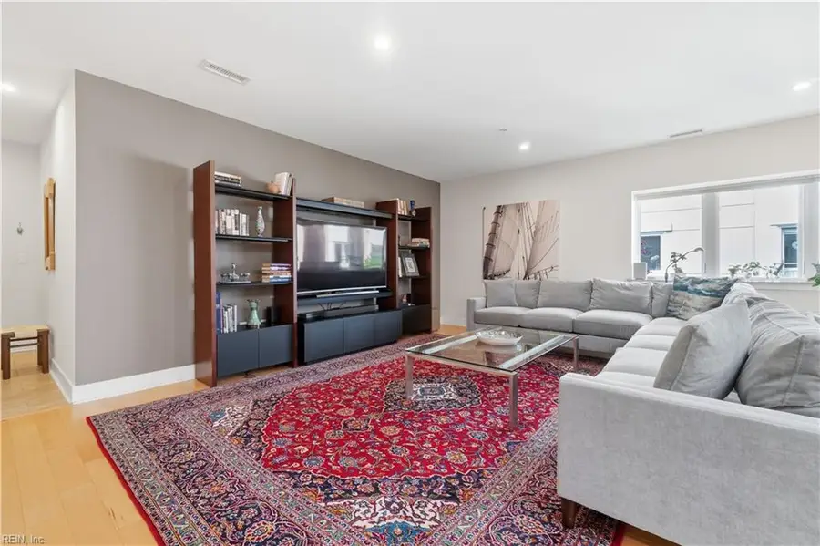 220 W Brambleton Avenue #202, Norfolk, VA 23510 - #3