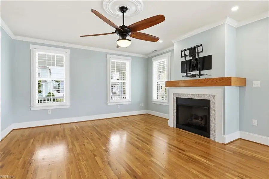 9621 6th Bay Street, Norfolk, VA 23518 - #3