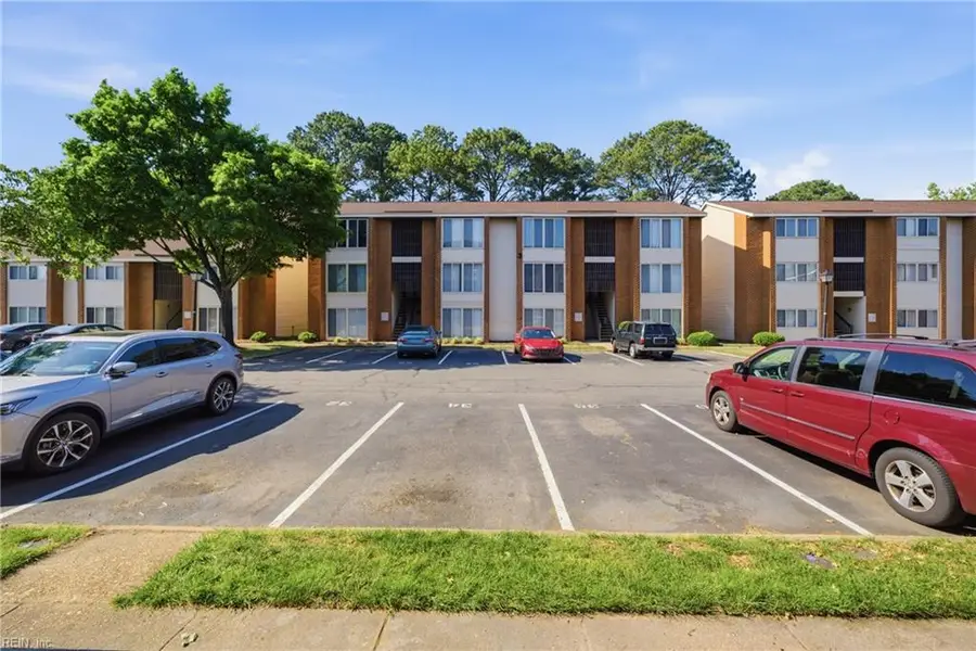 28 Pacific Drive #2, Hampton, VA 23666 - #3