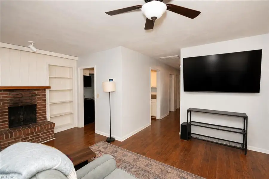 5928 Oetjen Boulevard, Norfolk, VA 23502 - #3
