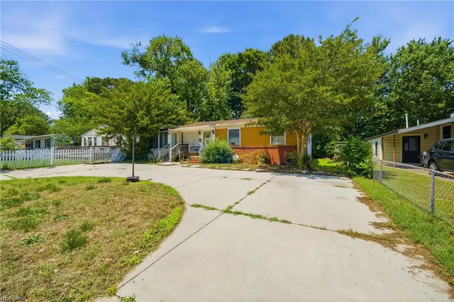 1009 79th Street, Newport News, VA 23605 - #3
