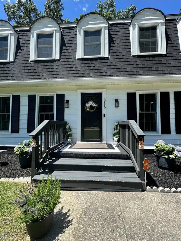 315 Sharon Drive, Seaford, VA 23696