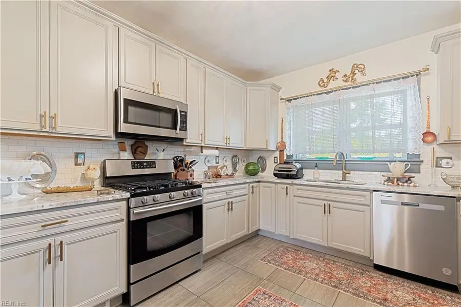 1062 Stanley Road, Portsmouth, VA 23701 - #3