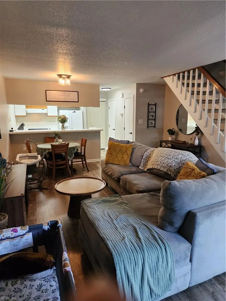 401 Henley Court #K, Chesapeake, VA 23320 - #2