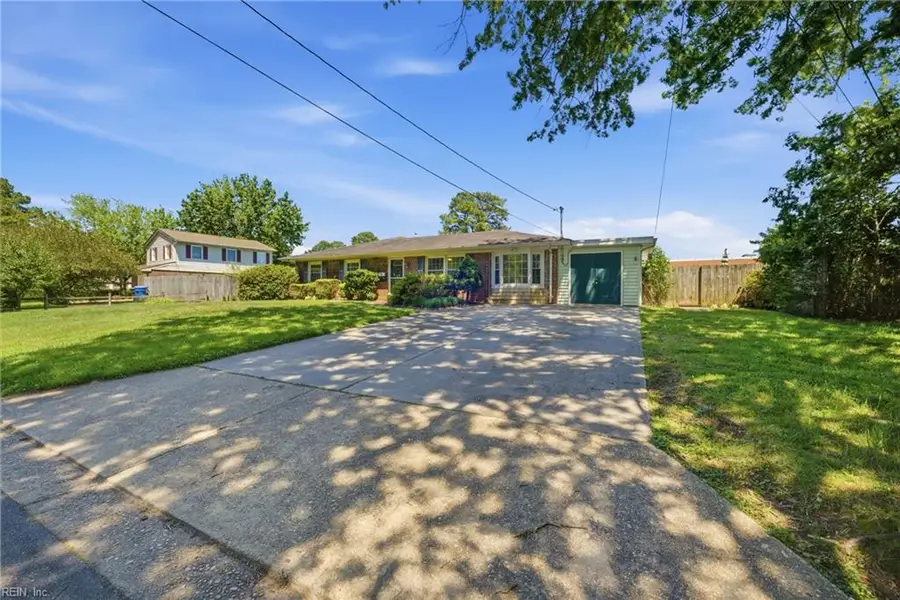 532 Catalina Avenue, Virginia Beach, VA 23452 - #3