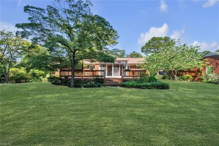 3305 Hemlock Drive, Chesapeake, VA 23321 - #2