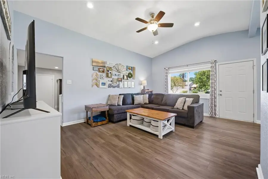 425 Beacon Hill Circle, Norfolk, VA 23502 - #2