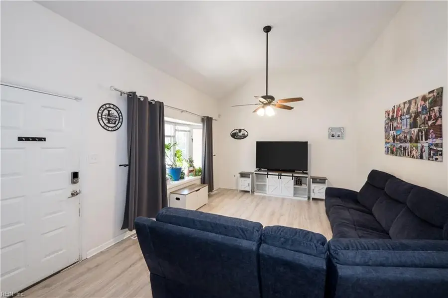 1724 Kingsway Road, Norfolk, VA 23518 - #3