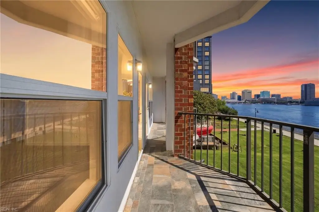 475 Water Street #302, Portsmouth, VA 23704 - #1