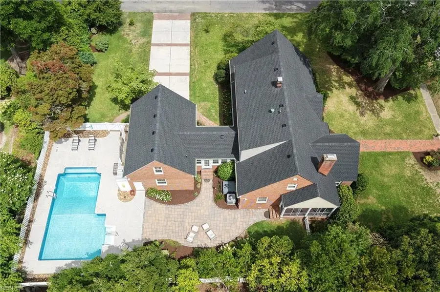 500 W Riverview Drive, Suffolk, VA 23434 - #2
