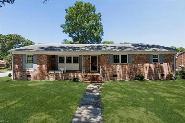 1667 Neptune Drive, Hampton, VA 23669