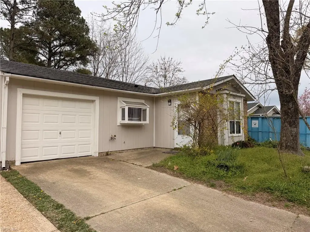 1426 Chickadee Ln Lane, Virginia Beach, VA 23454 - #1