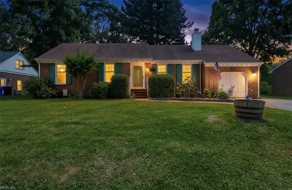633 Rock Drive, Chesapeake, VA 23323