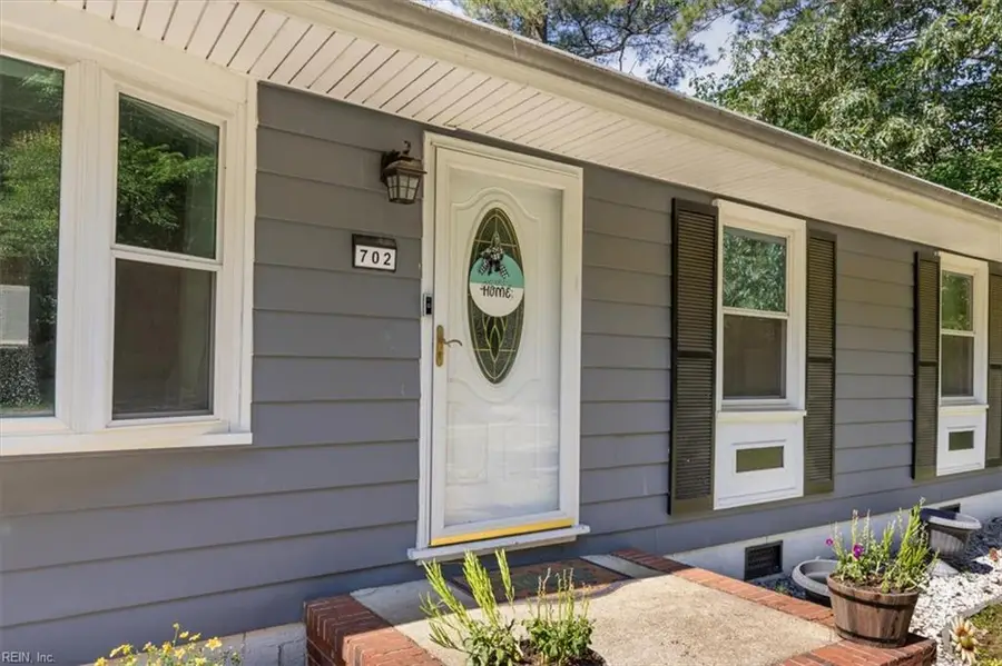 702 Seaford Road, Seaford, VA 23696 - #3