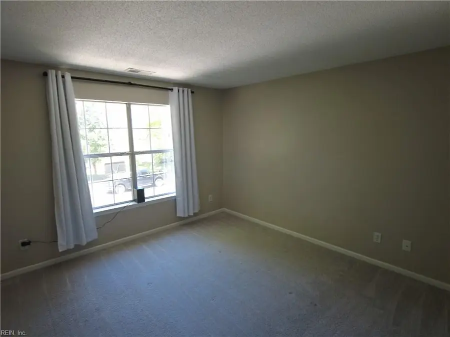 5023 Huntclub Chase, Suffolk, VA 23435 - #3