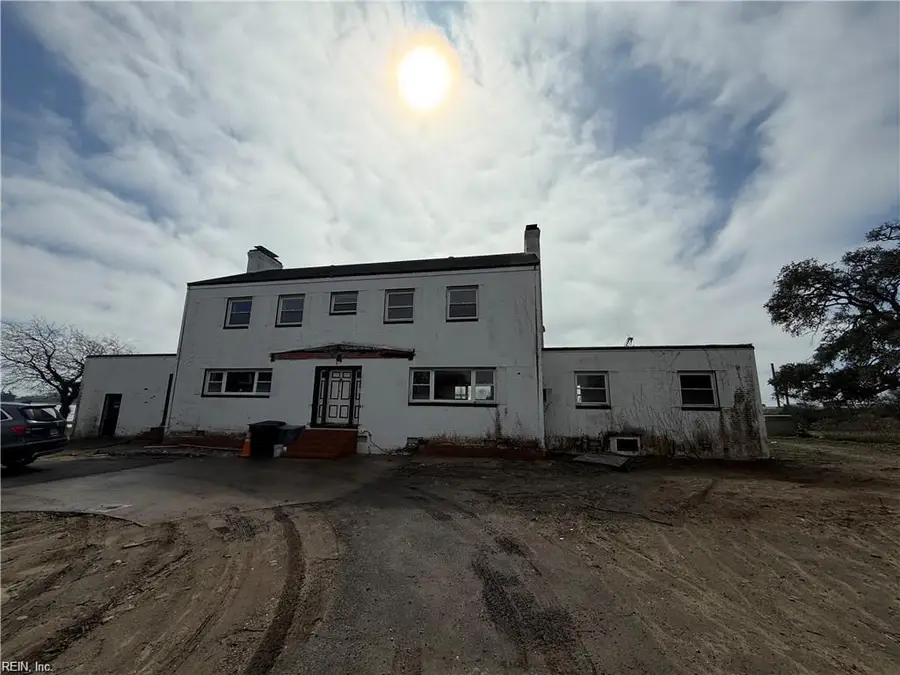 323 S Willard Avenue, Hampton, VA 23663 - #2