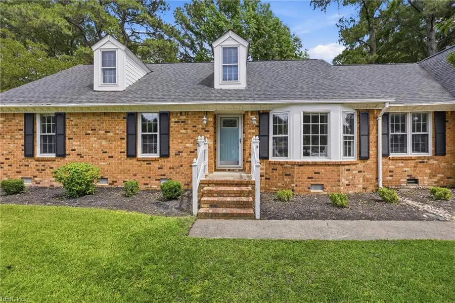 337 Woodbridge Drive, Chesapeake, VA 23322 - #2