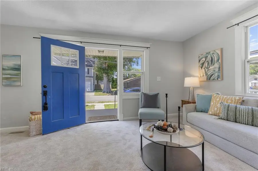 8916 London St Street, Norfolk, VA 23503 - #2