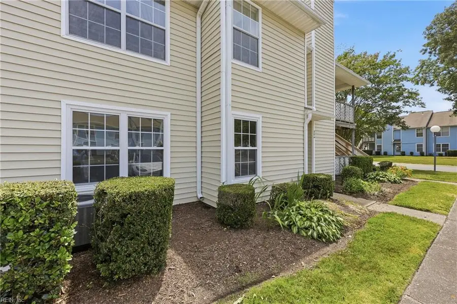 304 Thalia Station Court, Virginia Beach, VA 23452 - #2