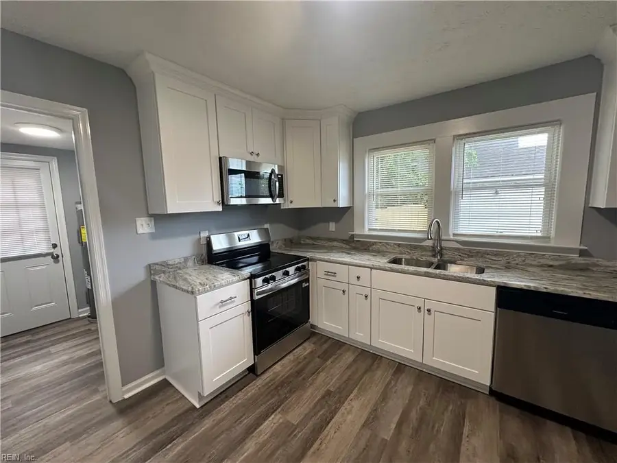 26 Woodland Road, Hampton, VA 23663 - #3