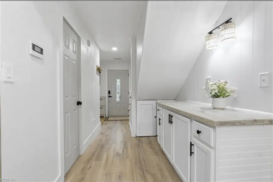 528 Summer Lake Lane, Virginia Beach, VA 23454 - #3