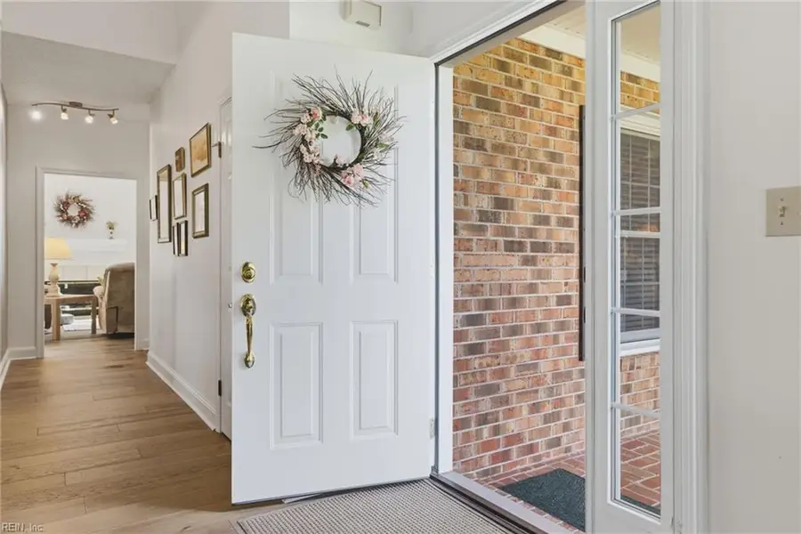 2631 Landview Circle, Virginia Beach, VA 23454 - #2