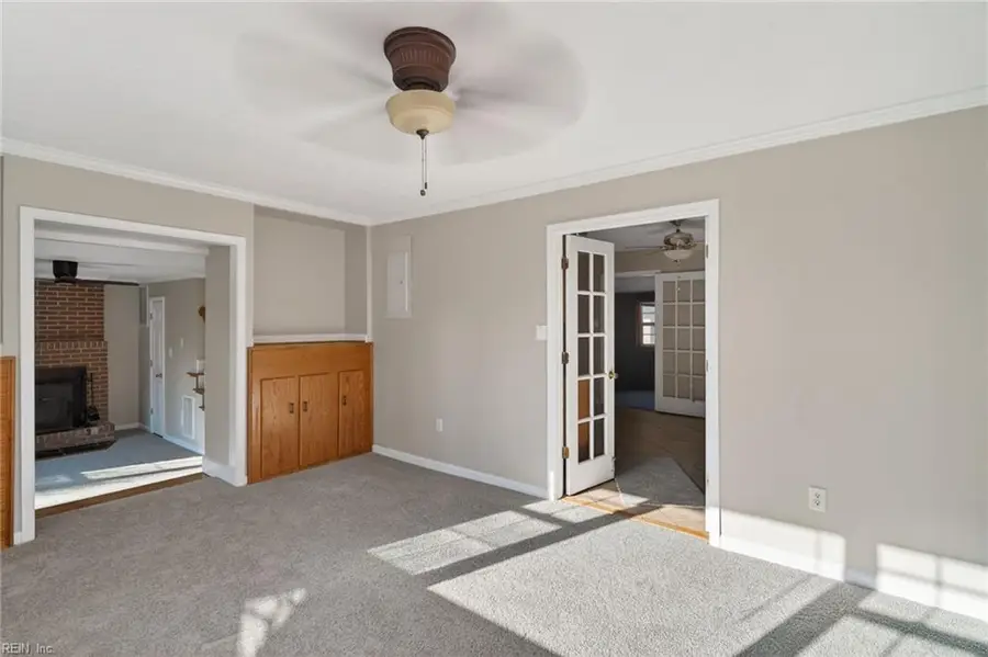 5718 Custis Millpond Rd, West Point, VA 23181 - #3