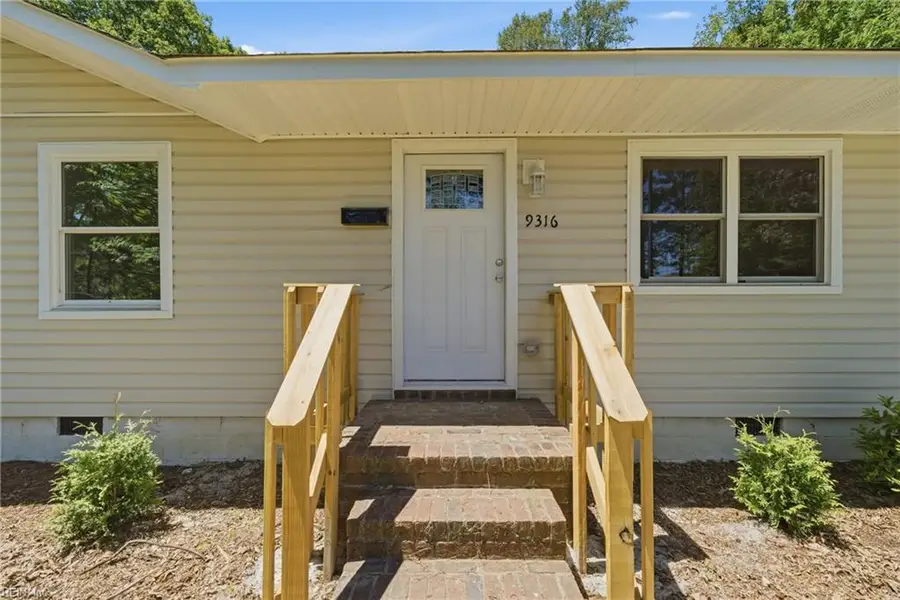 9316 Davenport Road, Gloucester, VA 23061 - #3