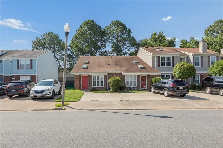 416 Hollomon Drive, Hampton, VA 23666 - #3