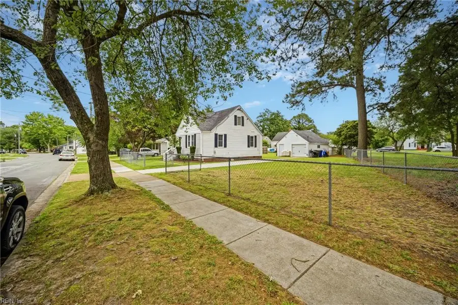 2702 Argonne Avenue, Norfolk, VA 23509 - #3
