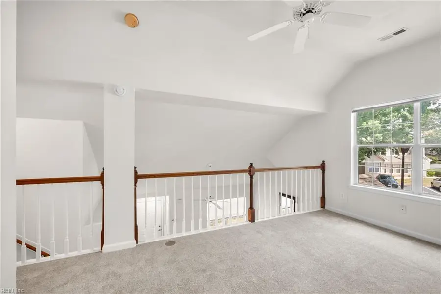 900 Shoreline Pointe, Newport News, VA 23602 - #2