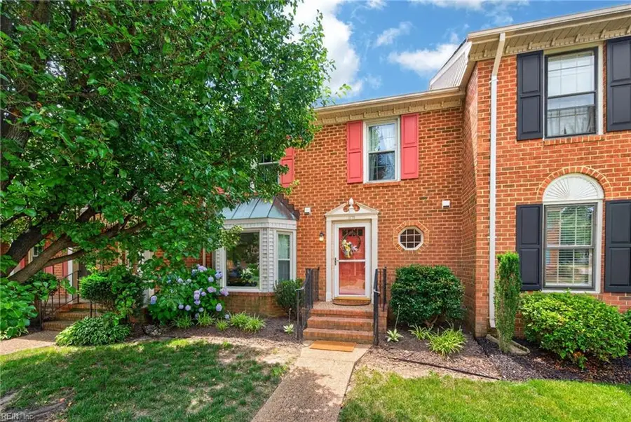 1073 Colonial Meadows Way, Virginia Beach, VA 23454 - #2
