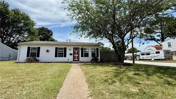 1607 Grimes Road, Hampton, VA 23663