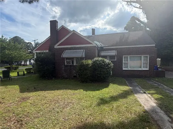 200 Charles Avenue, Portsmouth, VA 23702